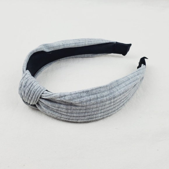 Non-Slip soft fabric knotted headband hair accessories - Picture 3 of 10